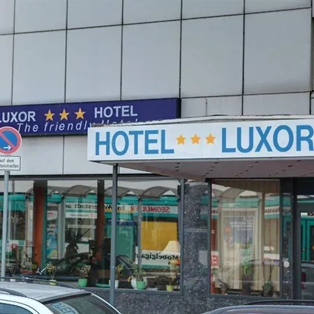 Hotel Luxor