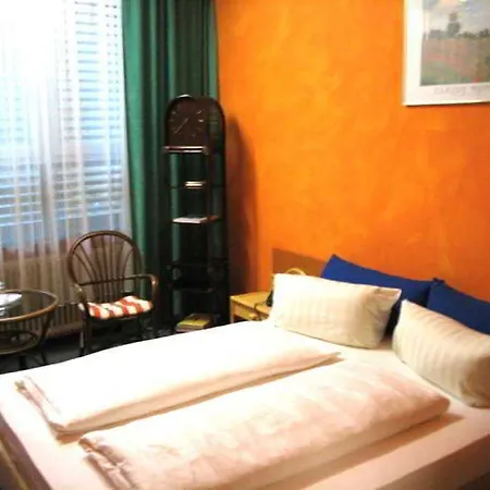 Luxor Hotel 3*