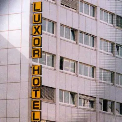 Hotel Luxor 3*