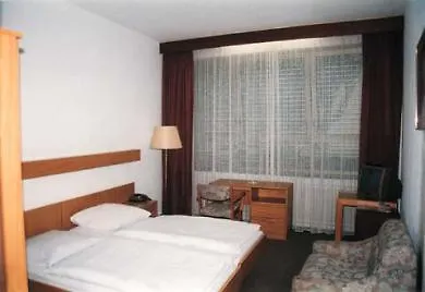 Luxor Hotel 3*